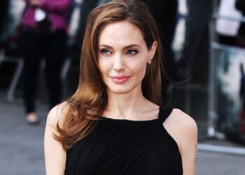 Angelina Jolie Net Worth - Early Life, Career, How Angelina Jolie Spends Her Millions, 2 Unknown Facts About Angelina Jolie